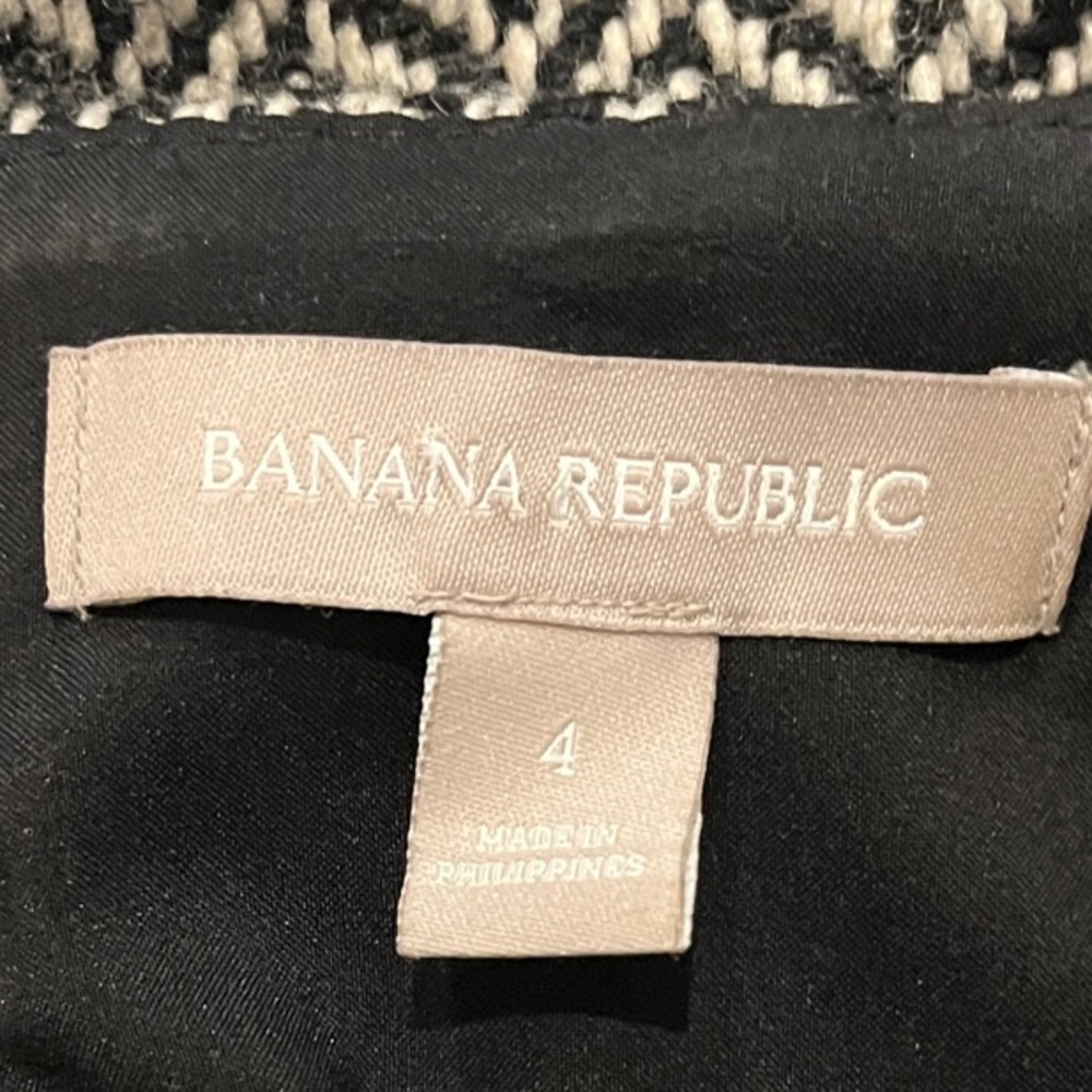 Banana Republic Size 4 Sleeveless Black Sheath with Herringbone Trim Wool Blend - Picture 4 of 9